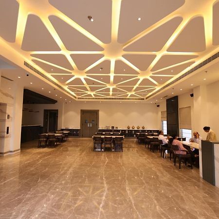 The Central View Faridabad Exterior photo