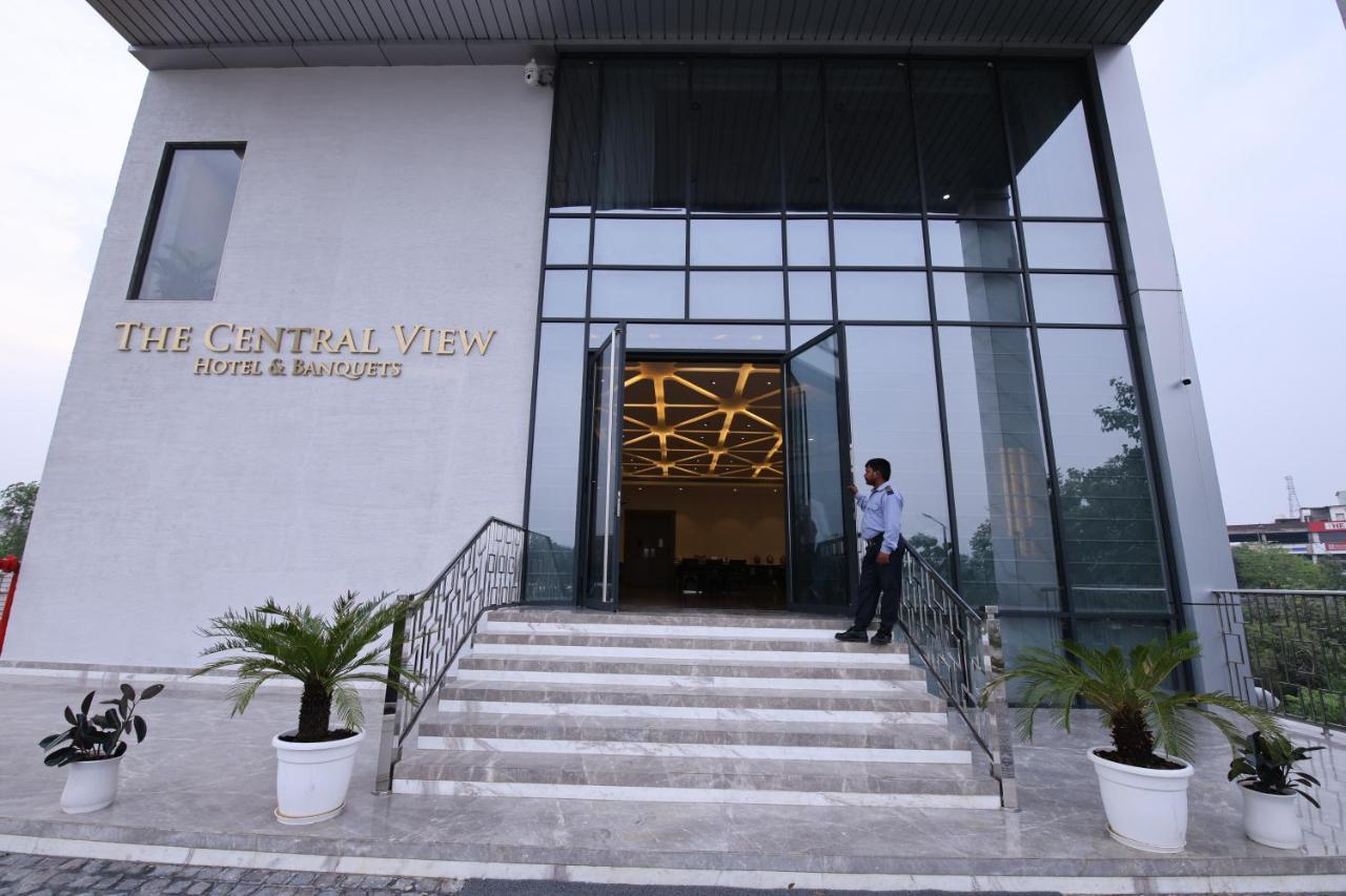 The Central View Faridabad Exterior photo